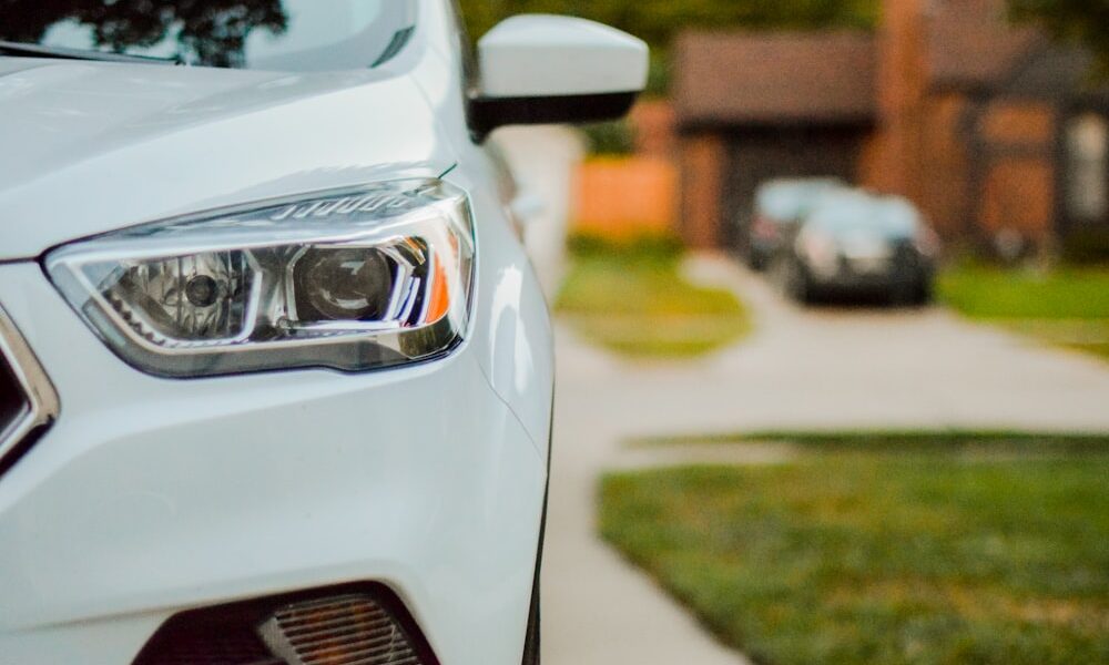 Tar and Chip vs. Asphalt: Which is Better for Your Driveway?